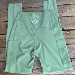 Gymshark green small legacy leggings
